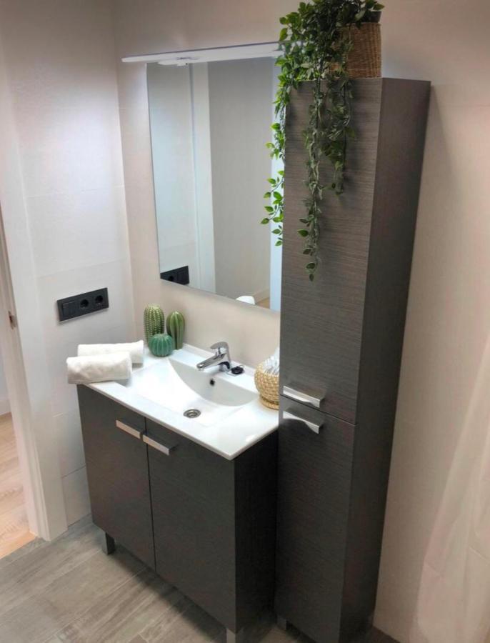 Apartamento Vive Zaragoza II Bagian luar foto