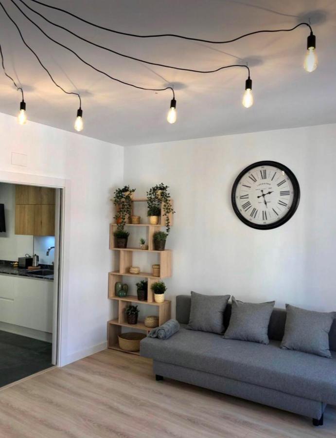Apartamento Vive Zaragoza II Bagian luar foto